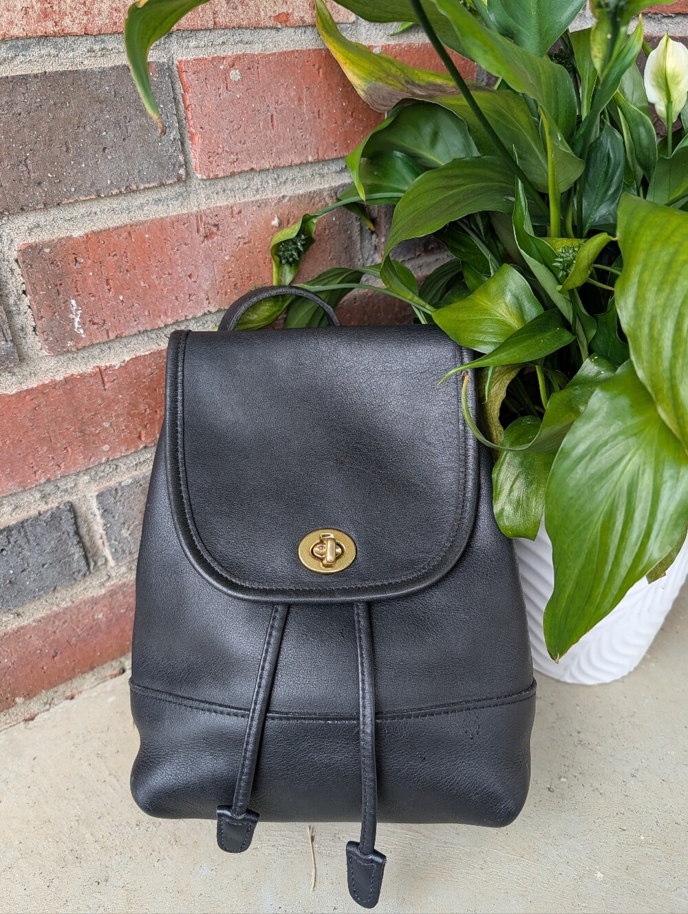 🖤 Vintage 90's Coach #9960 Adjustable Unisex Smooth Leather Mini Backpack, 🖤